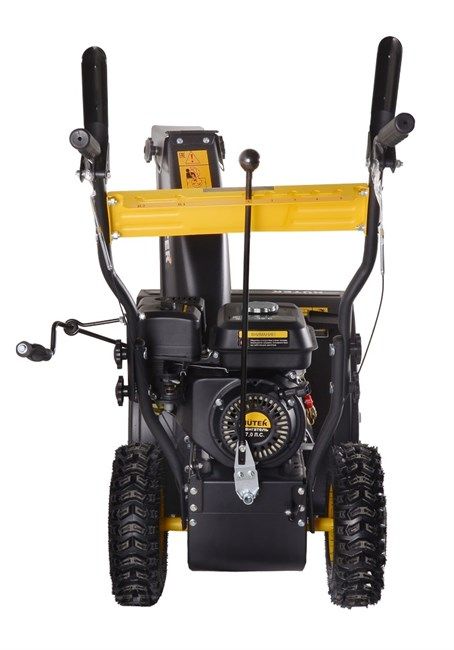 Снегоуборщик бензиновый Huter SGC 4100LX вид модели снегоуборщик бензиновый huter sgc 4100lx