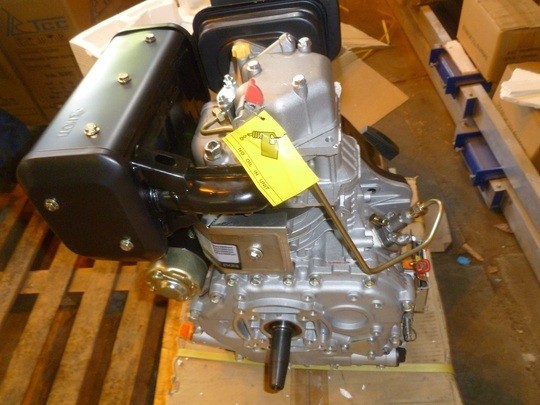 вид модели двигатель дизельный tss sd186fg /complete engine,sd186fg-00000