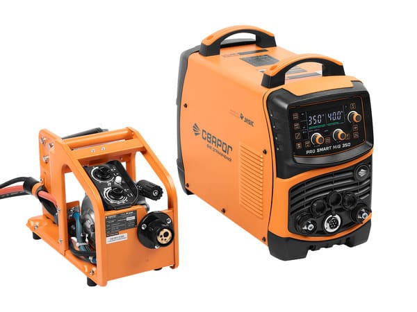 Сварочный полуавтомат Сварог PRO SMART MIG 350 (N216S) вид модели сварочный полуавтомат сварог pro smart mig 350 (n216s)