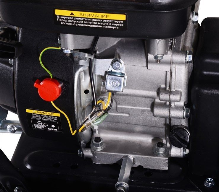 Снегоуборщик бензиновый Huter SGC 4100 вид модели снегоуборщик бензиновый huter sgc 4100