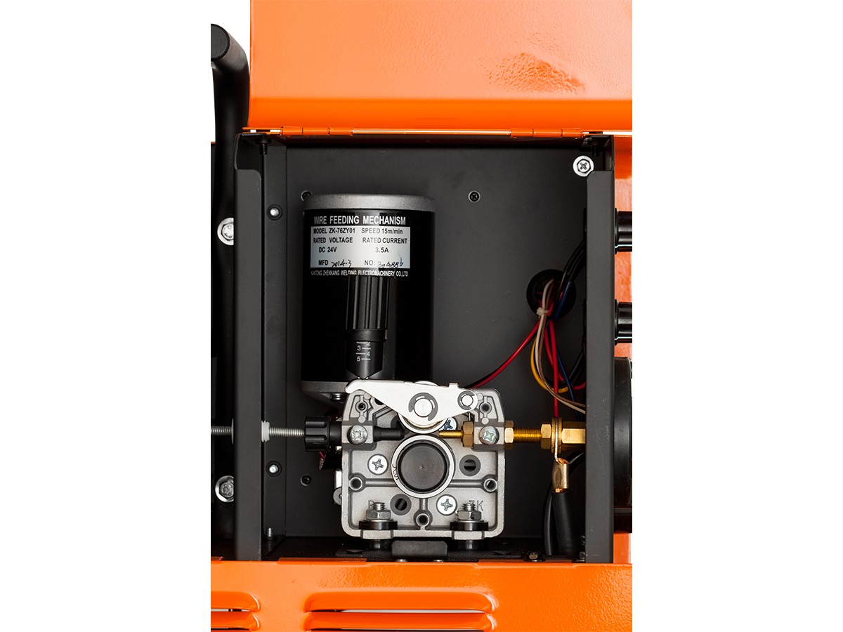 Сварочный полуавтомат Сварог MIG 200 Y (J03) вид модели сварочный полуавтомат сварог mig 200 y (j03)