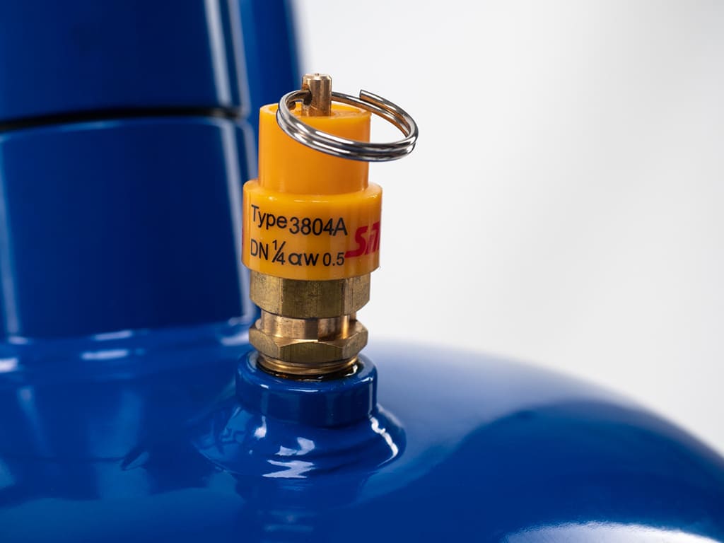 вид модели пескоструйный аппарат булат 30л синий