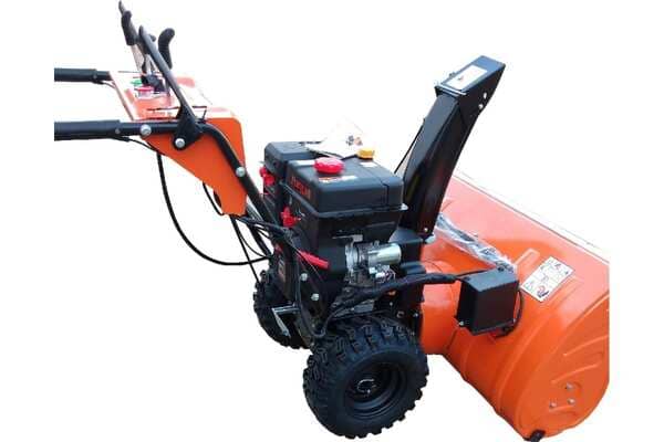 Снегоуборщик бензиновый TOR ST- 560 (Loncin) вид модели снегоуборщик бензиновый tor st- 560 (loncin)