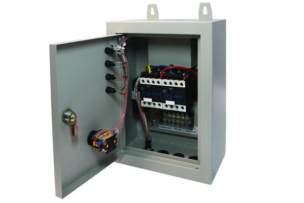 Блок ТСС АВР-С 10000/230 вид модели блок тсс авр-с 10000/230