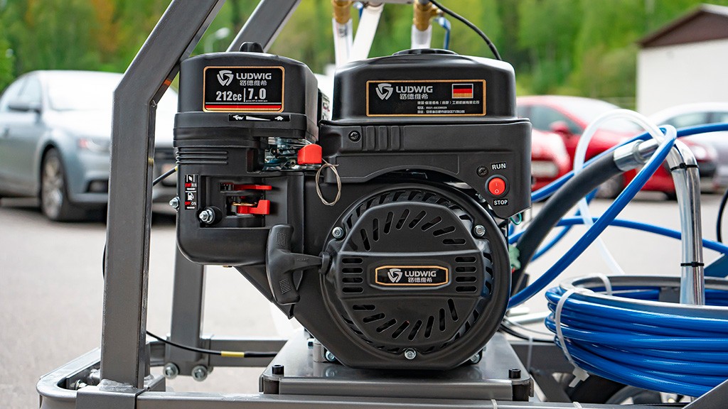 Разметочная машина Dino-Power DP-6335L вид модели разметочная машина dino-power dp-6335l