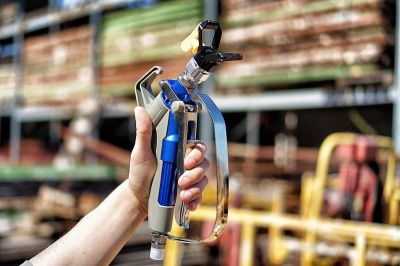 Пистолет для безвоздушных окрасочных аппаратов DP-600 вид модели пистолет для безвоздушных окрасочных аппаратов dp-600