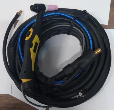 вид модели горелка сварочная tig  с жидкостным охлаждением wp-18 (4м)